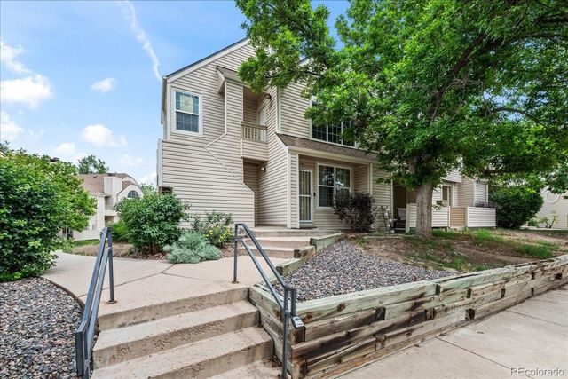 989 S Miller Street 204, Lakewood, CO 80226