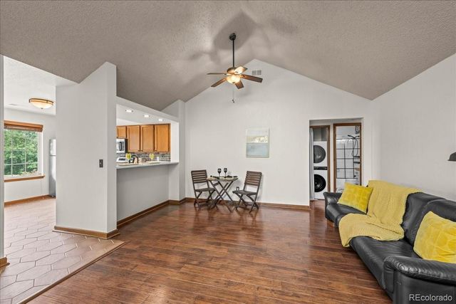 989 S Miller Street 204, Lakewood, CO 80226