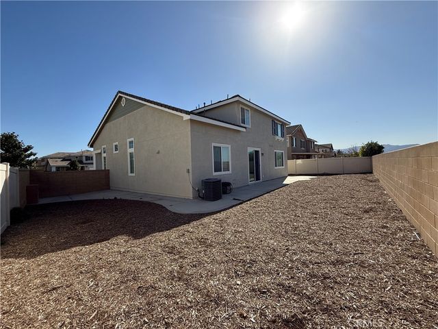 7435 Silver Saddle Ct., Eastvale, CA 92880