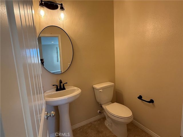 7435 Silver Saddle Ct., Eastvale, CA 92880