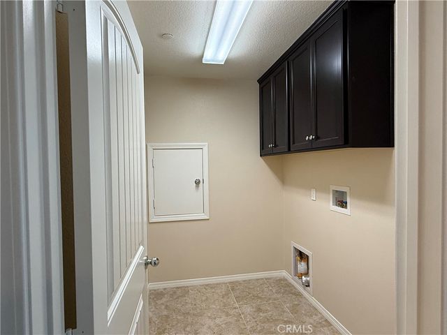 7435 Silver Saddle Ct., Eastvale, CA 92880