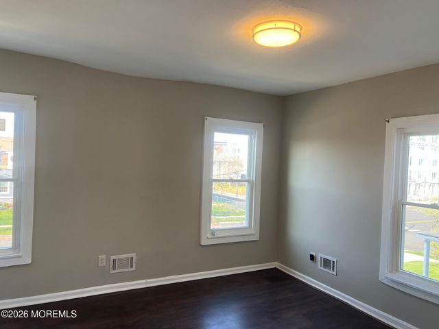 302 3rd Avenue 2 FR, Asbury Park, NJ 07712