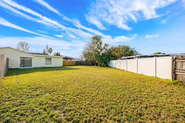 6941 EDGEFIELD LANE, Orlando, FL 32822