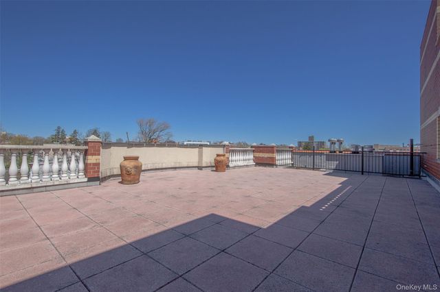 10716 37th Avenue 3B, Corona, NY 11368