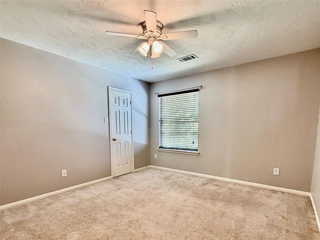 6622 Grant Drive, Magnolia, TX 77354