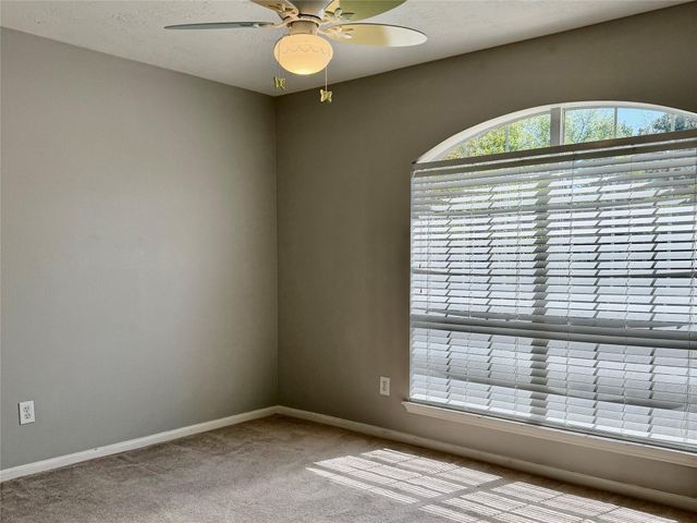 6622 Grant Drive, Magnolia, TX 77354