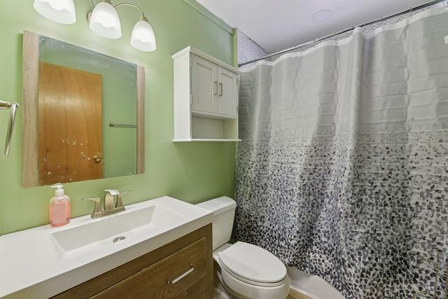 481 Viscount Drive, Delhi Twp, OH 45238