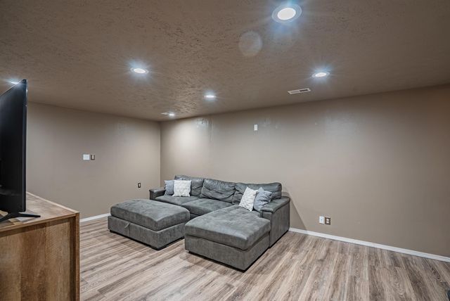 12224 N Nevada Ct, Spokane, WA 99218