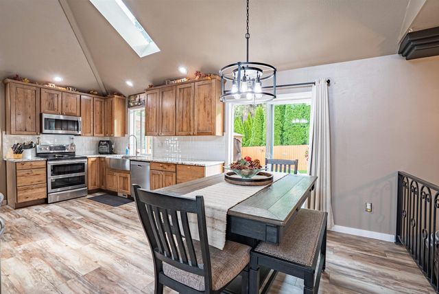 12224 N Nevada Ct, Spokane, WA 99218