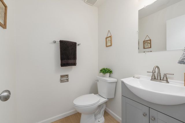 8201 E Harry, Wichita, KS 67207