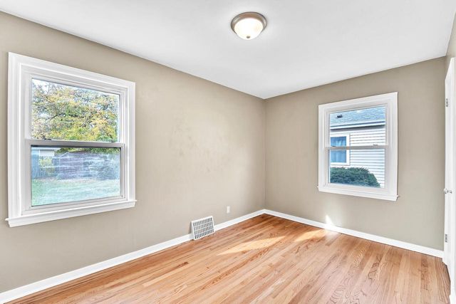 3410 5th AVENUE, Racine, WI 53402