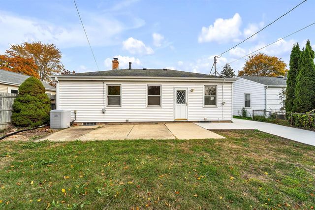 3410 5th AVENUE, Racine, WI 53402