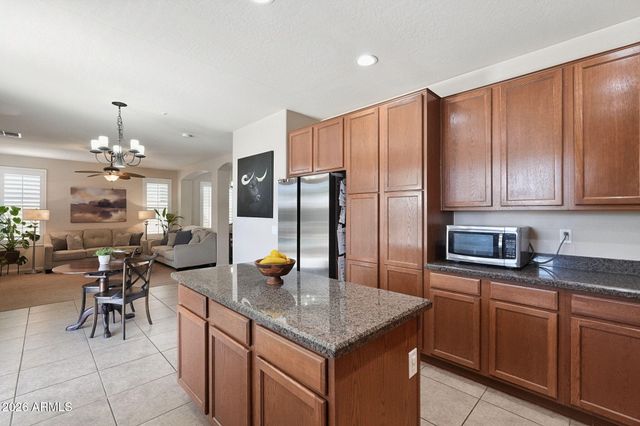 12735 W LOWDEN Road, Peoria, AZ 85383