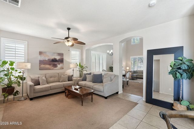 12735 W LOWDEN Road, Peoria, AZ 85383