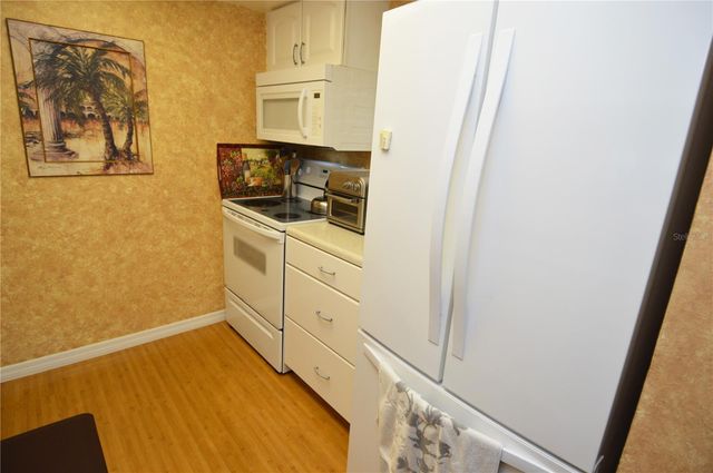 12760 INDIAN ROCKS ROAD 1110, Largo, FL 33774