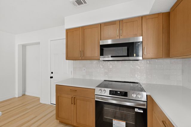 11231 Pelican Drive, Dallas, TX 75238