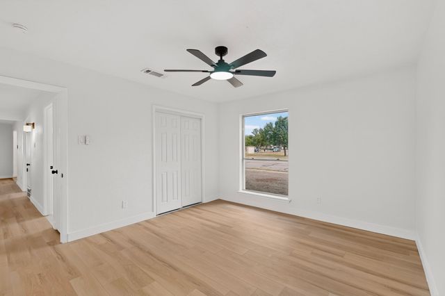 11231 Pelican Drive, Dallas, TX 75238