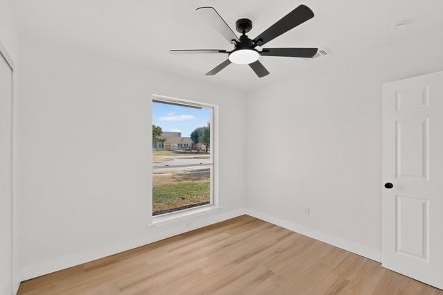 11231 Pelican Drive, Dallas, TX 75238