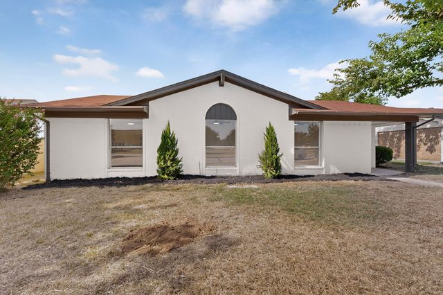 11231 Pelican Drive, Dallas, TX 75238