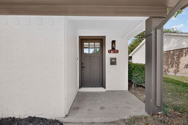 11231 Pelican Drive, Dallas, TX 75238