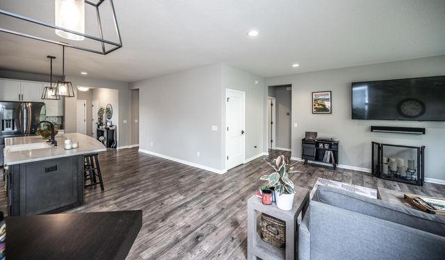 14236 Epperson Circle NE, Prior Lake, MN 55372