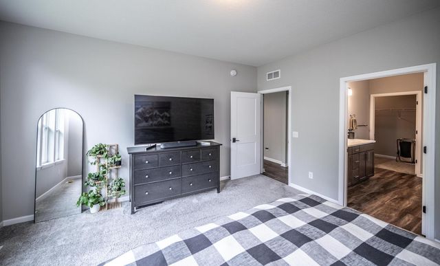 14236 Epperson Circle NE, Prior Lake, MN 55372