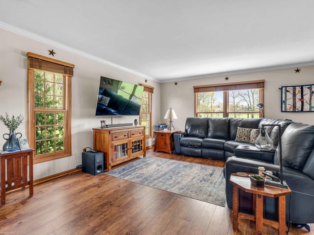 202 Donna Mae Drive, Leonard, MI 48367