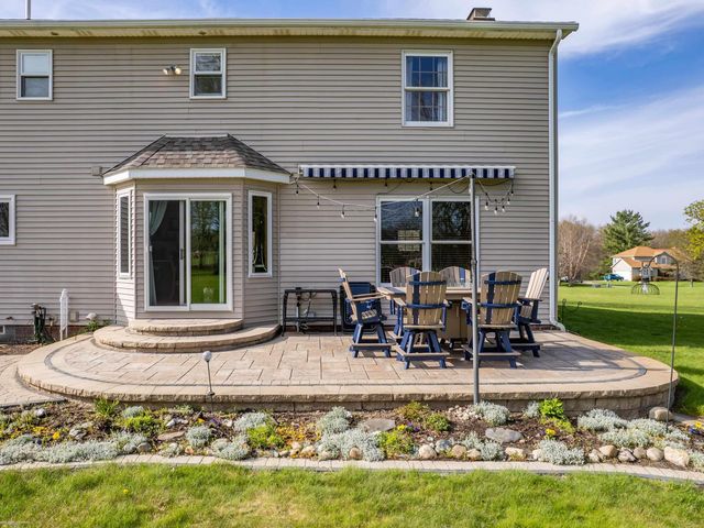 202 Donna Mae Drive, Leonard, MI 48367