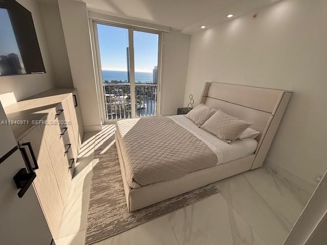 19707 Turnberry Way 23J, Aventura, FL 33180