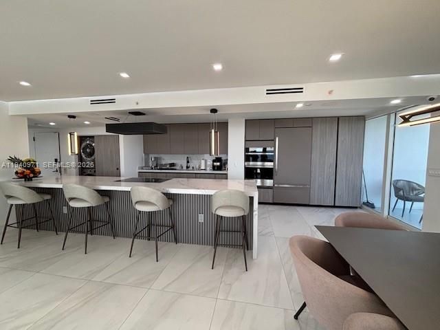 19707 Turnberry Way 23J, Aventura, FL 33180