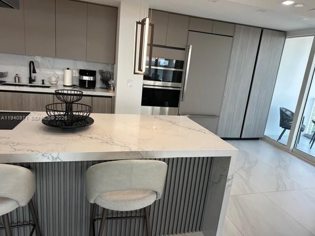 19707 Turnberry Way 23J, Aventura, FL 33180