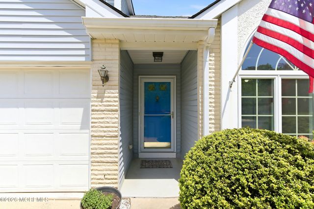 2312 Coral Leaf Road, Toms River, NJ 08755