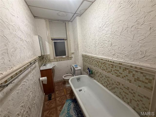 1719 Iowa Avenue, St Louis, MO 63104