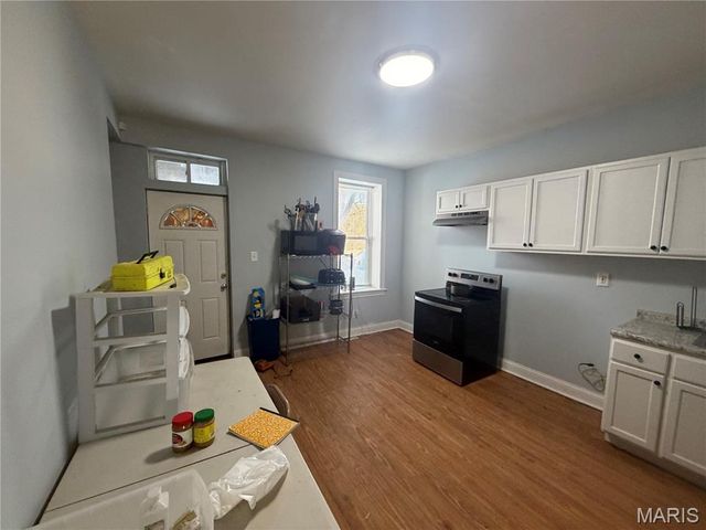 1719 Iowa Avenue, St Louis, MO 63104