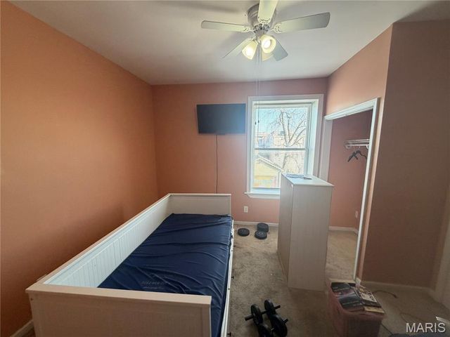 1719 Iowa Avenue, St Louis, MO 63104