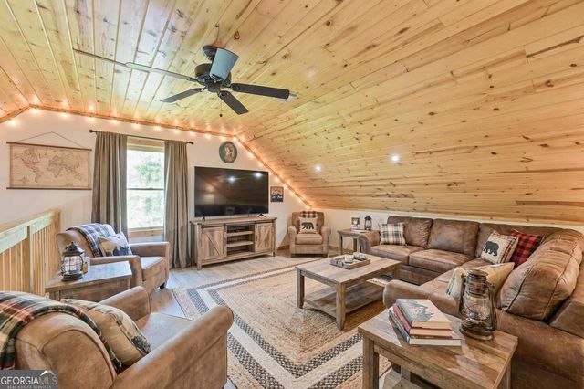 40 Misty Hollow Drive, Dahlonega, GA 30533