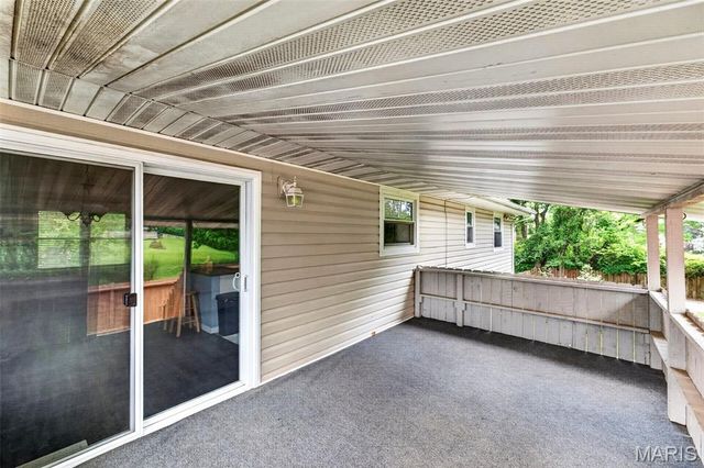 1001 Drexel Drive, St Charles, MO 63303