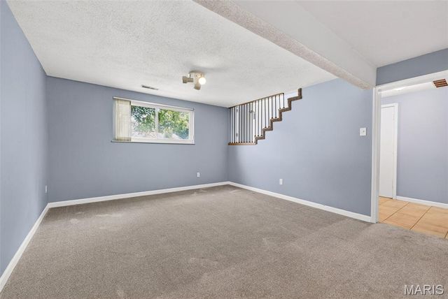 1001 Drexel Drive, St Charles, MO 63303