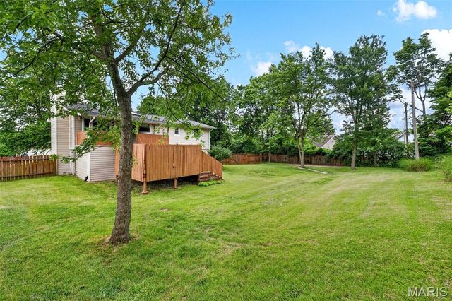 1001 Drexel Drive, St Charles, MO 63303