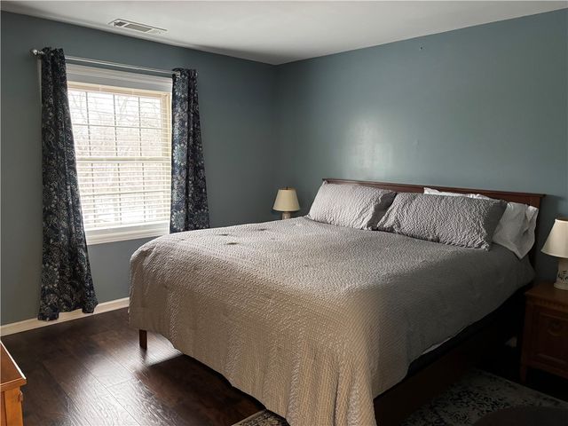 1110 Chatham Park Drive D, Scott Twp, PA 15216