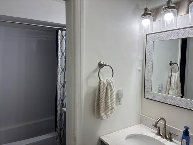 1110 Chatham Park Drive D, Scott Twp, PA 15216