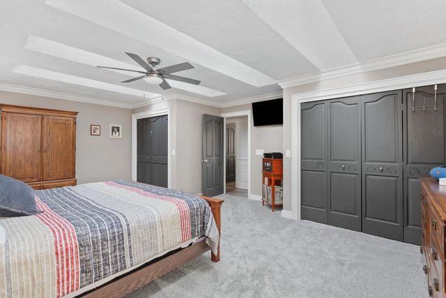 3719 N Thornwood Avenue, Davenport, IA 52806