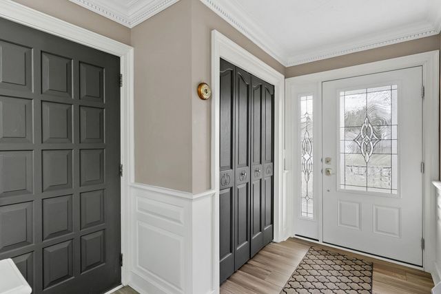 3719 N Thornwood Avenue, Davenport, IA 52806