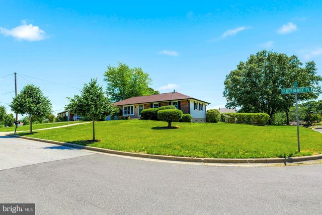 1001 ELDERBERRY PL, Capitol Heights, MD 20743