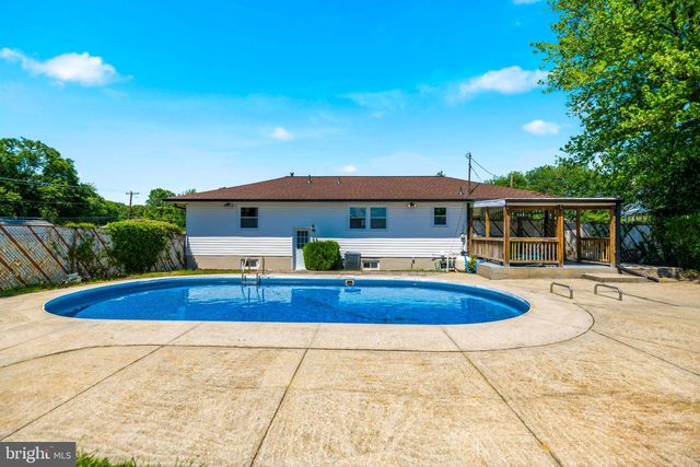 1001 ELDERBERRY PL, Capitol Heights, MD 20743