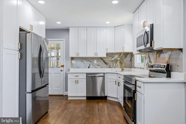 1001 ELDERBERRY PL, Capitol Heights, MD 20743