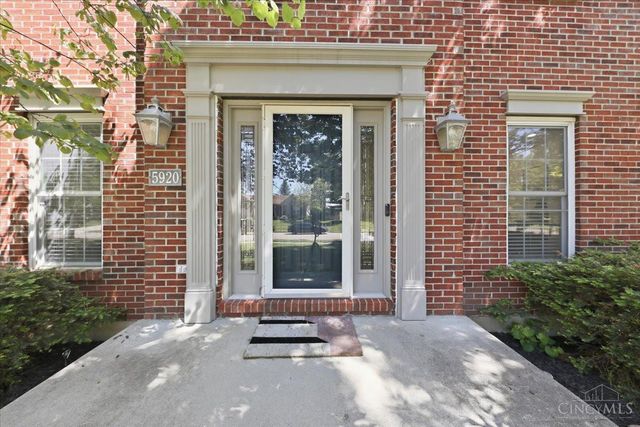 5920 Thornberry Court, Mason, OH 45040