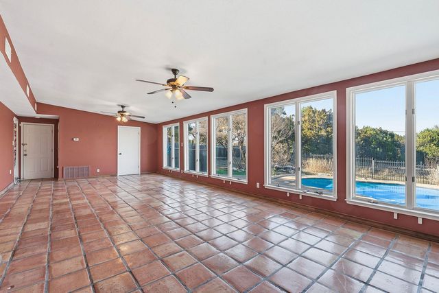 907 Shepherd RD, Georgetown, TX 78628