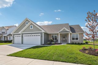 322 Kiddle LANE, Union Grove, WI 53182