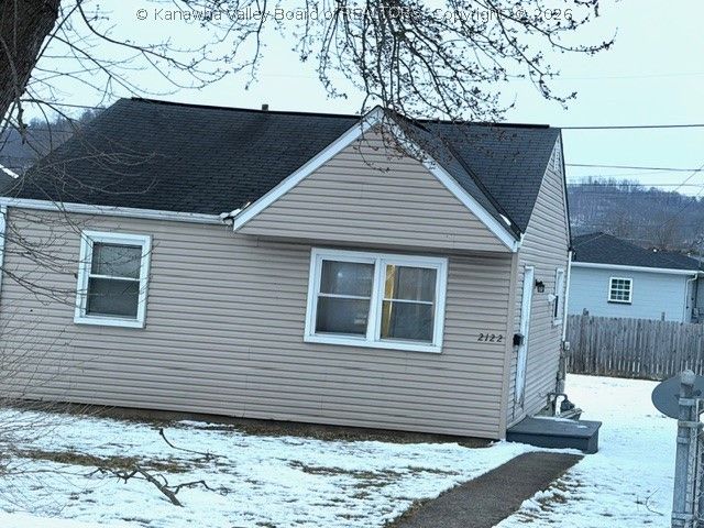 1309 Grosscup Avenue, Dunbar, WV 25064